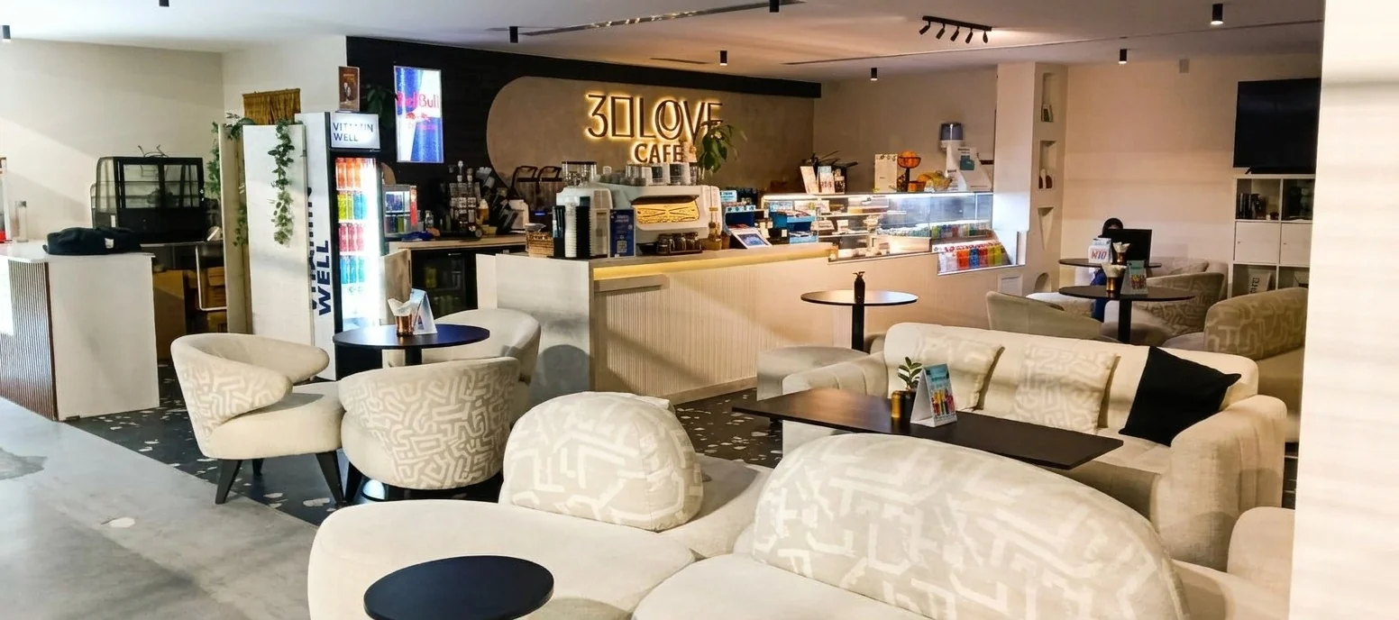 Padel 360 — Coffee Shop Area