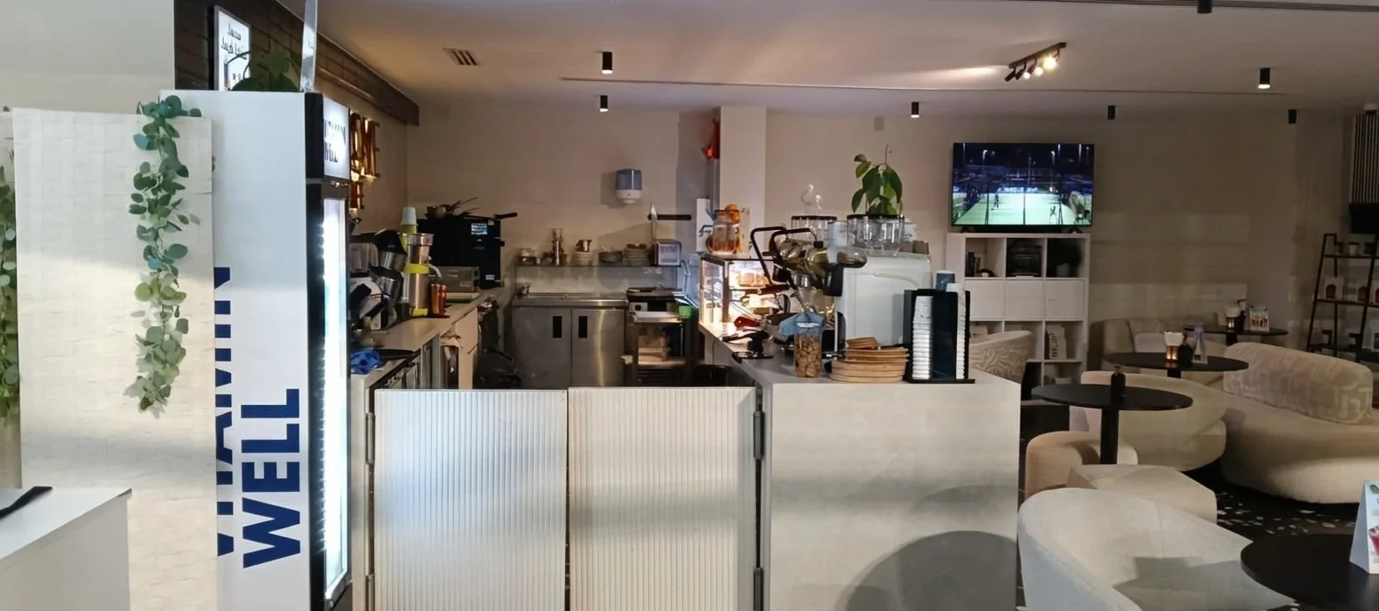 Padel 360 — Coffee Shop Area