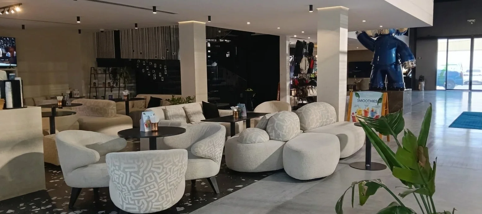 Padel 360 — Coffee Shop Area